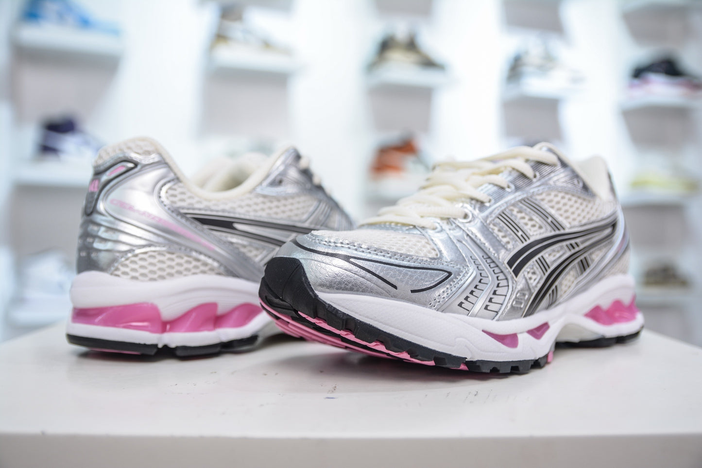 Kayano 14 Gris/rose