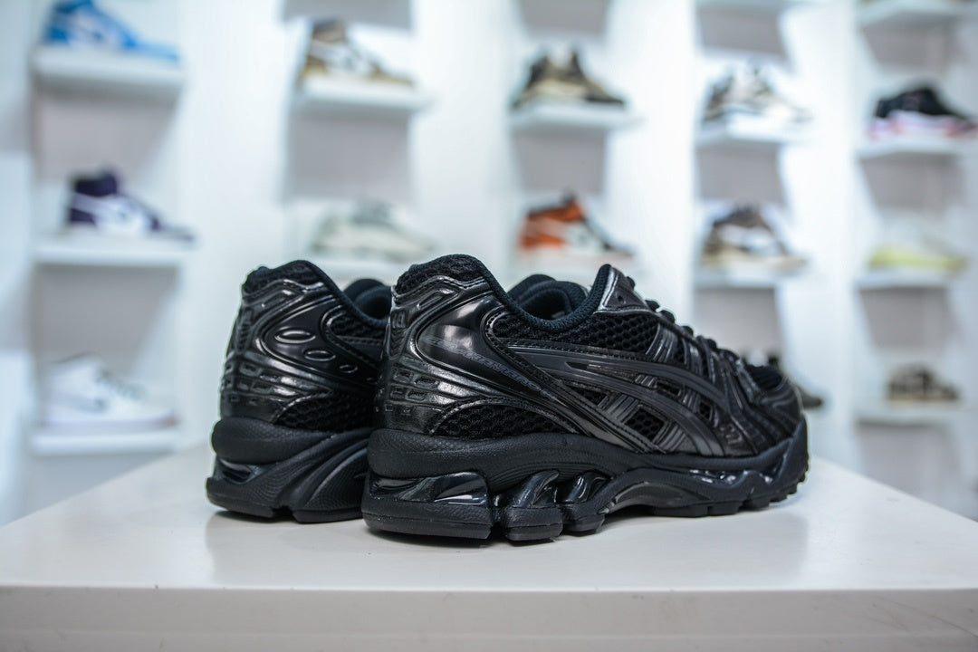 Kayano 14 triple black